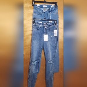 BUNDLE! Good American jeans size 00